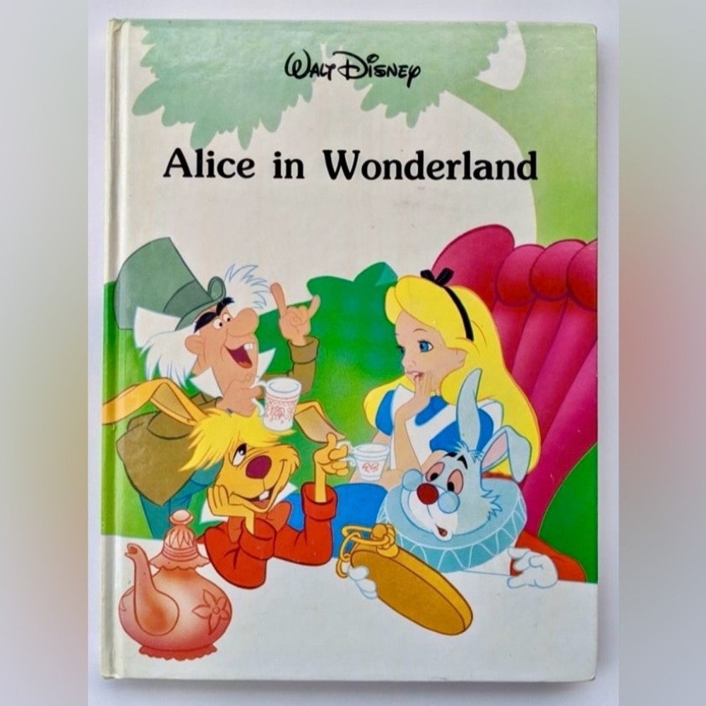 Vintage Large Hardback Disney Book “Alice in Wonderland”